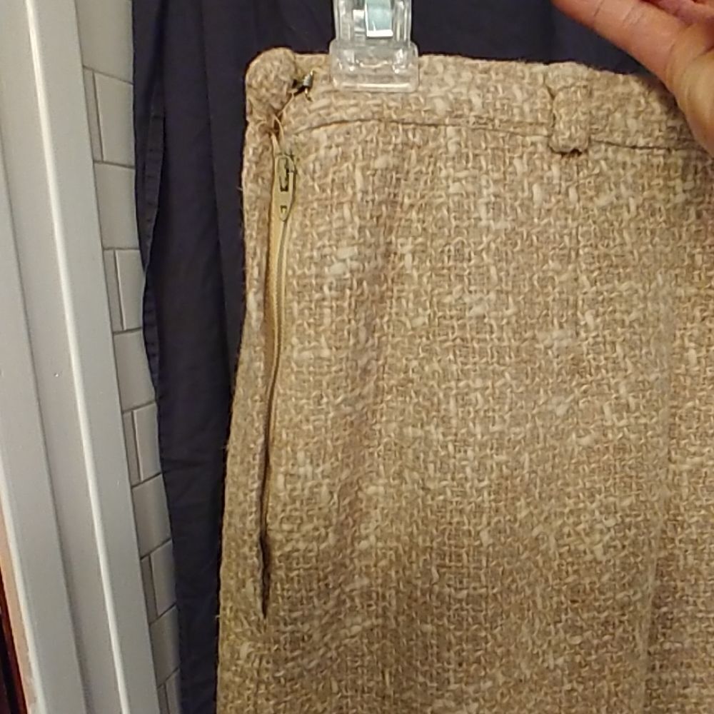 Vintage 50s Beverly Paige Cream Bouclé Wool Skirt - Picture 4 of 8